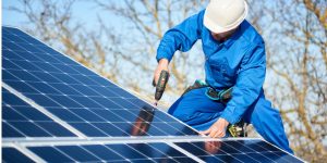 Installation Maintenance Panneaux Solaires Photovoltaïques à Fagnon